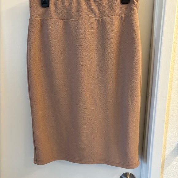 Emery Rose Dresses & Skirts - Chic Tan Pencil Skirt for Women